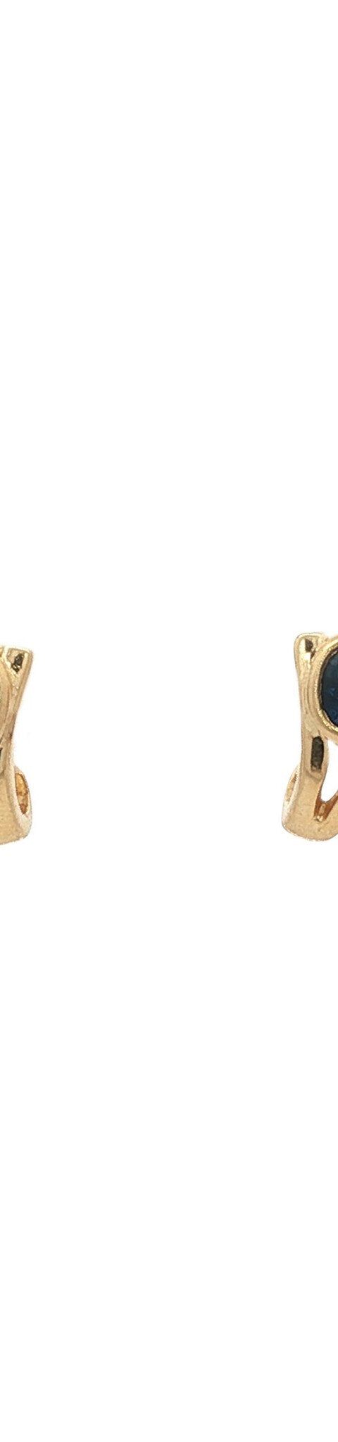 Vintage 18K Gold Stud Earrings with Sapphire